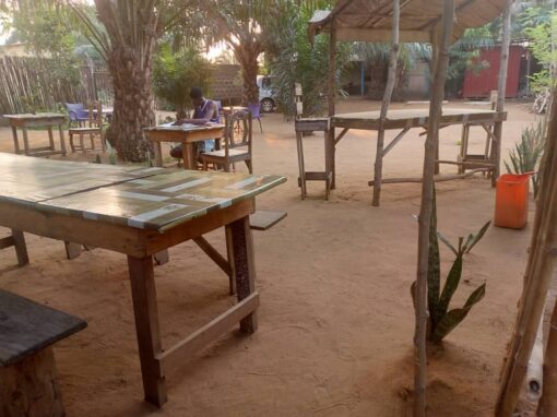 Tables à tout faire … Tables à tout faire …