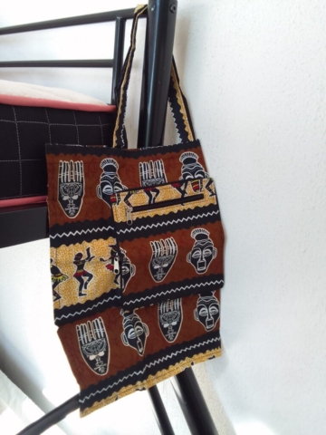 29 - Sac cabas pagne rectangulaire 8€ Cadeaux de Noël du Togo