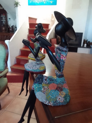 22 - Liseuse bois et perles de 40 à 100 € suivant les tailles